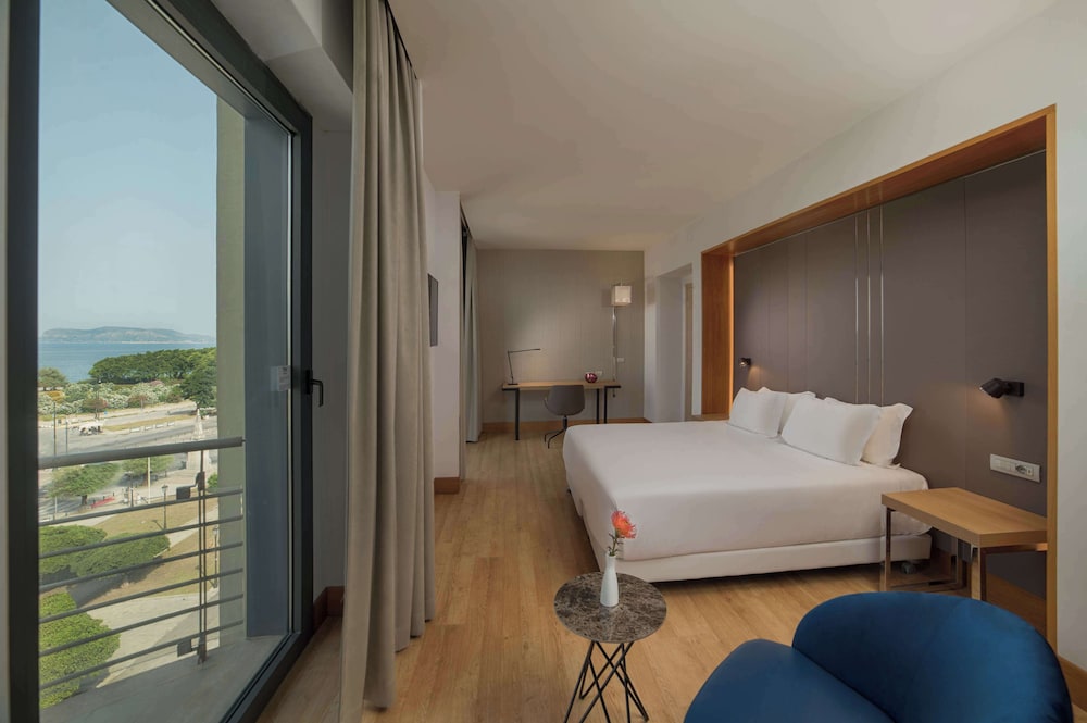 NH Palermo — Hotel rooms in Palermo, Sicily