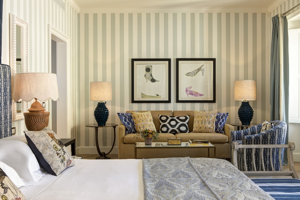 Rocco Forte Hotel Savoy — Hotel rooms in Florence, Tuscany