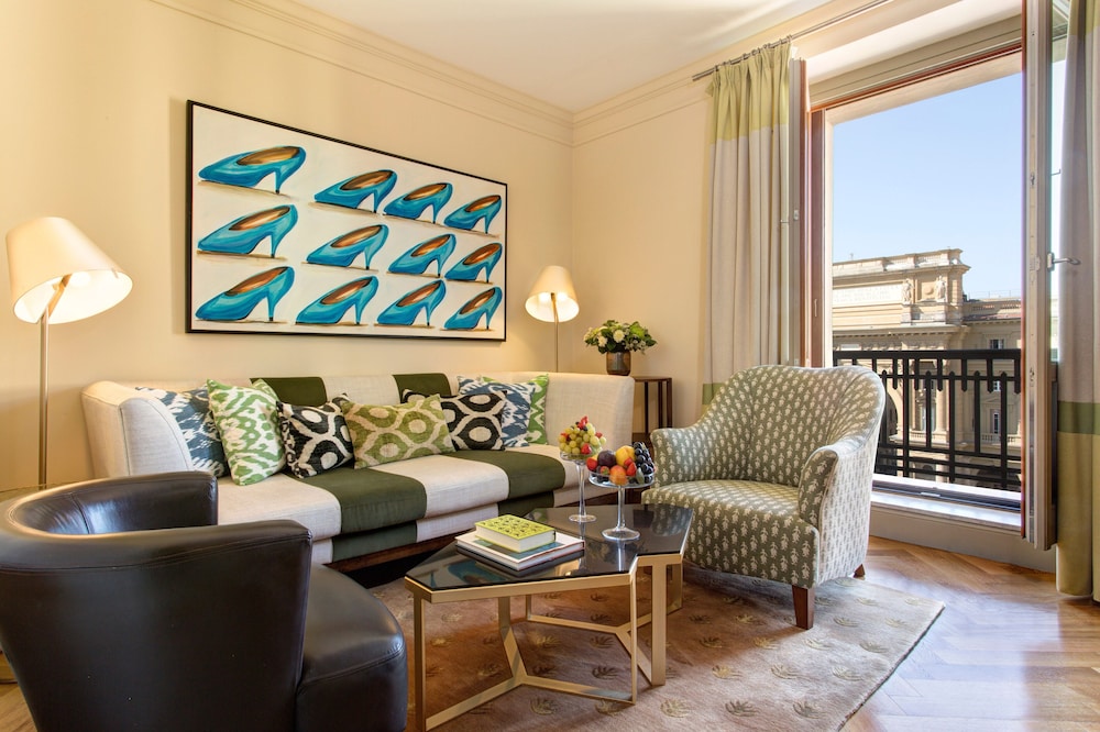 Rocco Forte Hotel Savoy — Hotel rooms in Florence, Tuscany