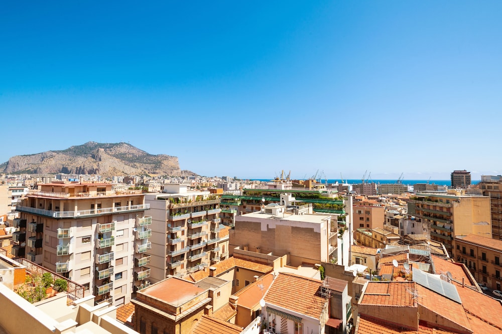 Hotel Politeama — Attractions in the area in Palermo, Sicily