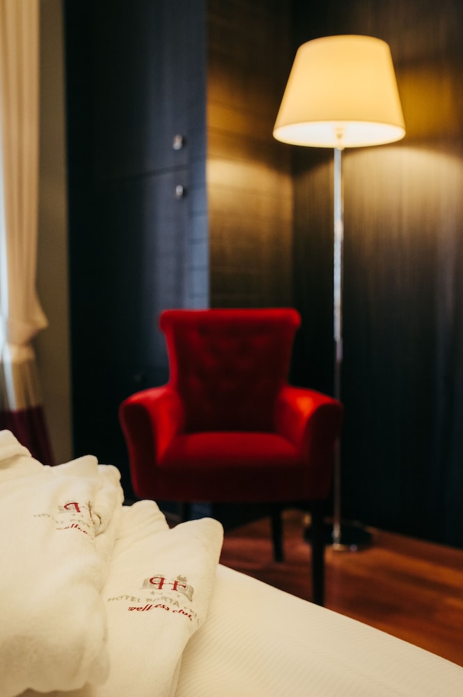 Hotel Porta Felice & Spa — Hotel rooms in Palermo, Sicily