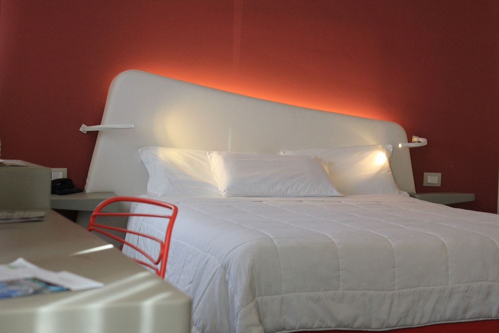 President Hotel Palermo — Hotel rooms in Palermo, Sicily