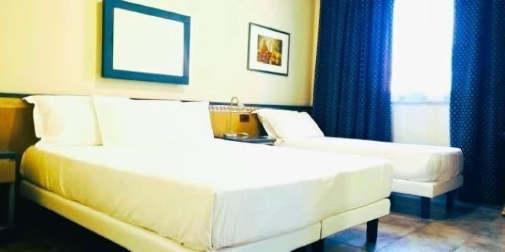President Hotel Palermo — Hotel rooms in Palermo, Sicily