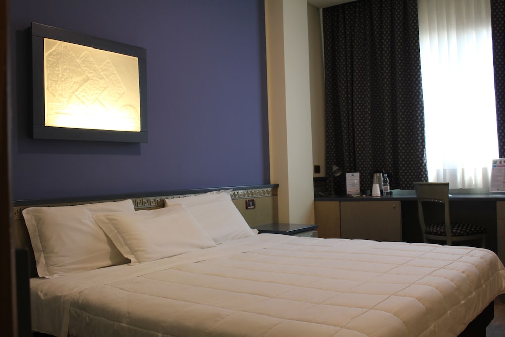 President Hotel Palermo — Hotel rooms in Palermo, Sicily