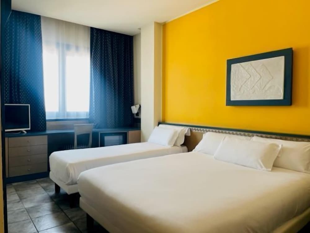 President Hotel Palermo — Hotel rooms in Palermo, Sicily