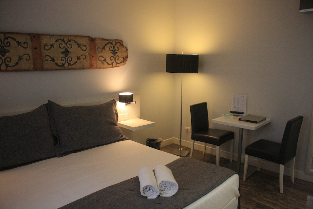 Quintocanto Hotel and Spa — Hotel rooms in Palermo, Sicily