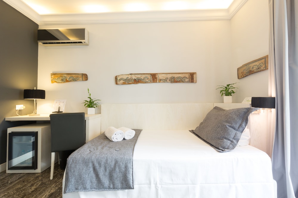 Quintocanto Hotel and Spa — Hotel rooms in Palermo, Sicily