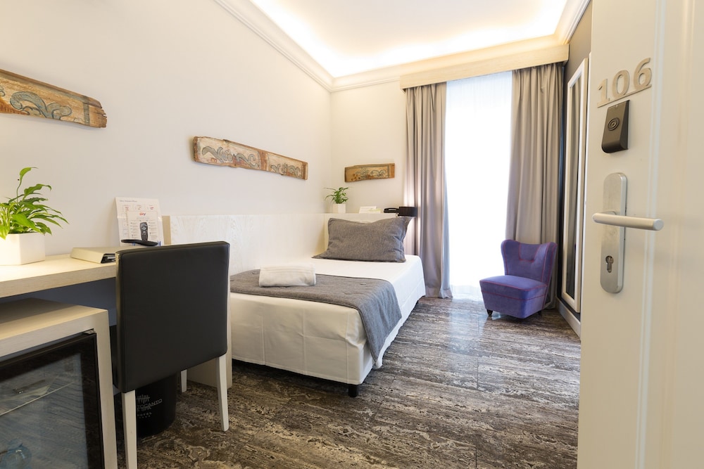 Quintocanto Hotel and Spa — Hotel rooms in Palermo, Sicily