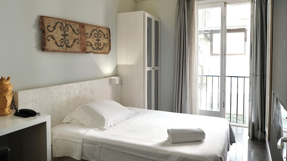 Quintocanto Hotel and Spa — Hotel rooms in Palermo, Sicily