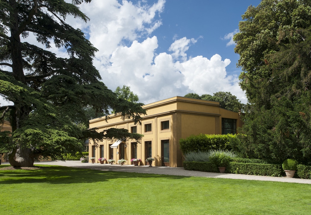 Four Seasons Hotel Firenze — Hotel building in Florence, Tuscany