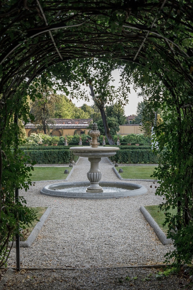 Four Seasons Hotel Firenze — Attractions in the area in Florence, Tuscany