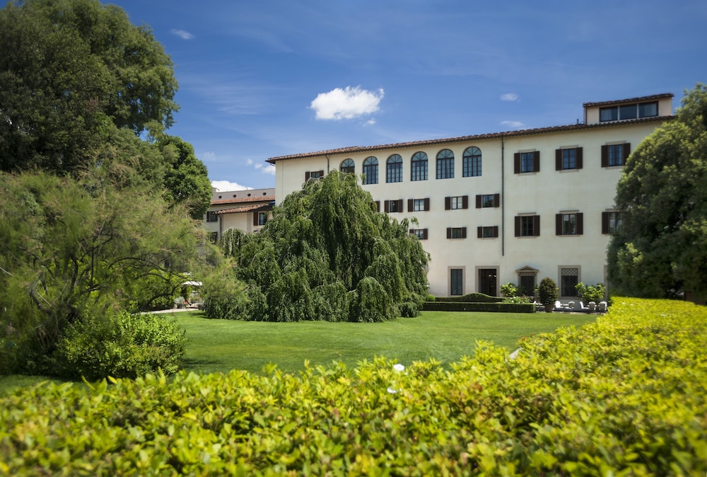Four Seasons Hotel Firenze — Hotel building in Florence, Tuscany