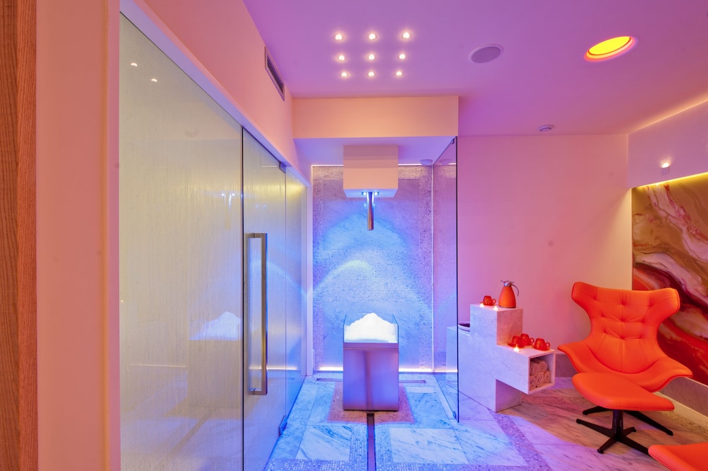 Four Seasons Hotel Firenze — Spa in Florence, Tuscany