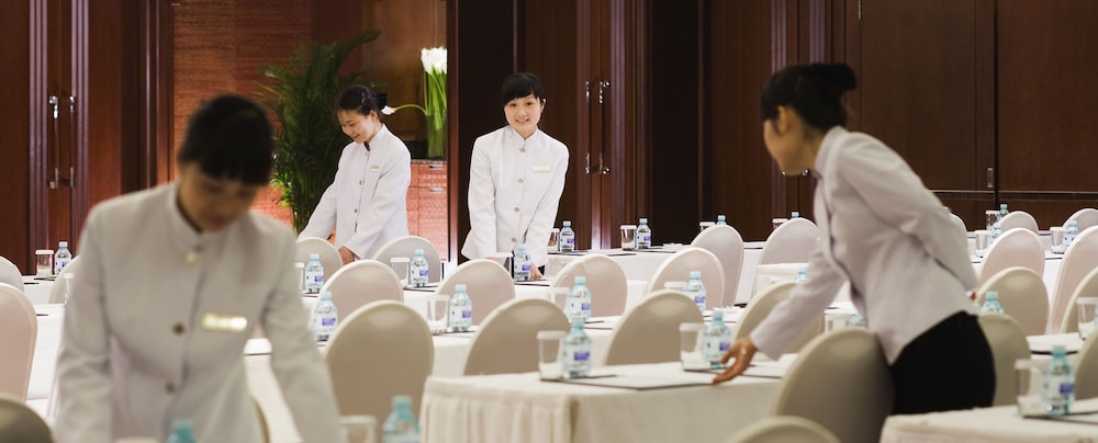 Peace Hotel Beijing — Restaurant & bars in Beijing, Beijing