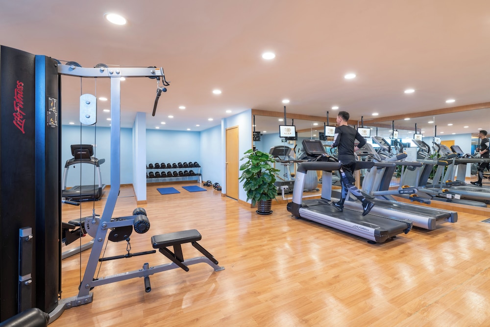 Peace Hotel Beijing — Sports & recreation in Beijing, Beijing