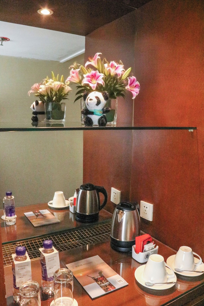 Peace Hotel Beijing — Hotel rooms in Beijing, Beijing