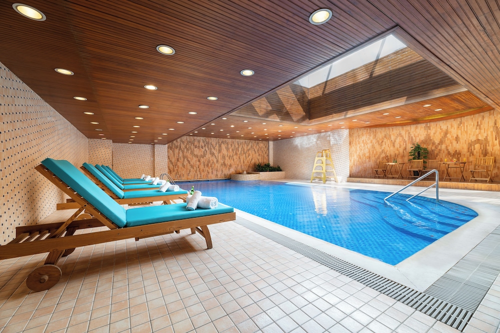 Peace Hotel Beijing — Swimming pool in Beijing, Beijing