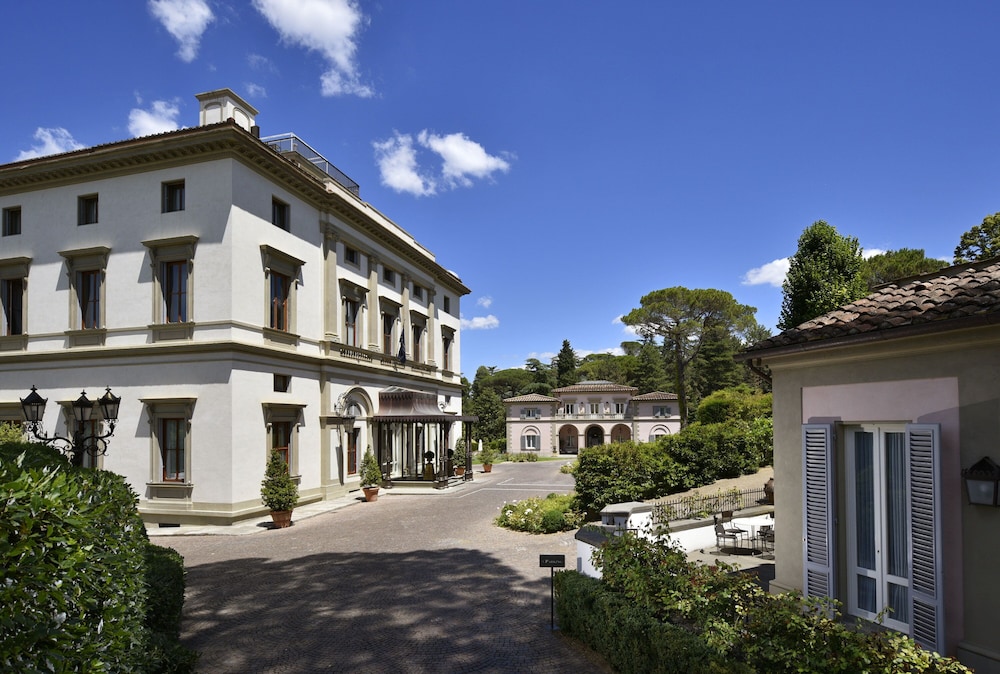 Villa Cora — Hotel building in Florence, Tuscany