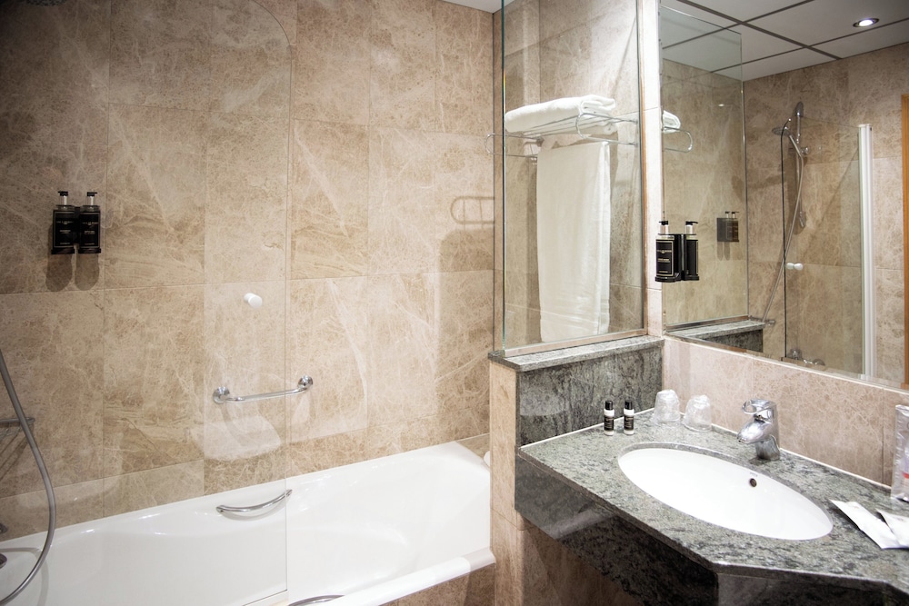Hotel Gran Fama — Hotel rooms in Almeria, Andalusia
