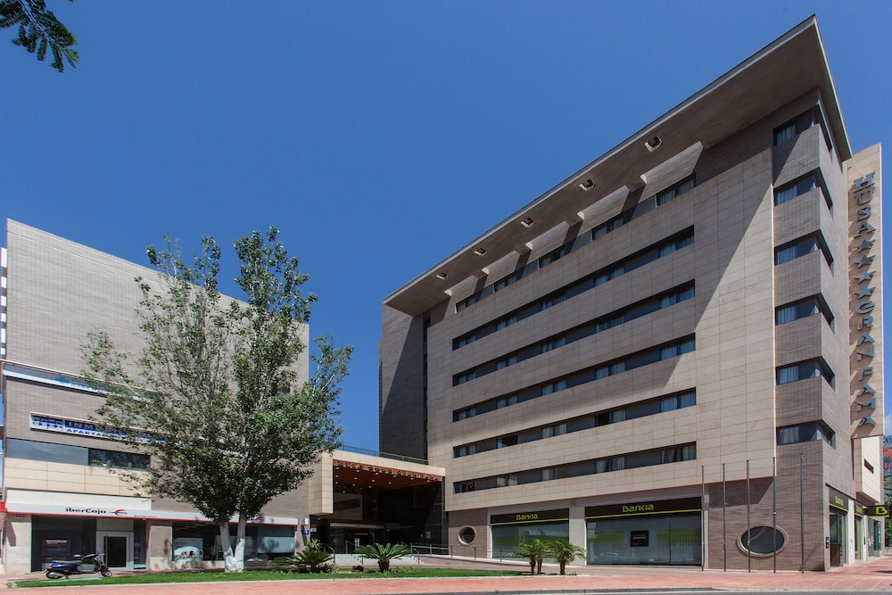 Hotel Gran Fama — Main photo in Almeria, Andalusia