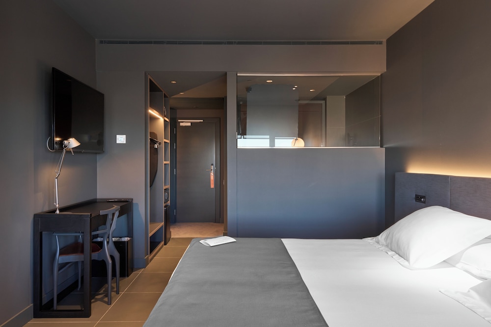 Hotel Barcelona Princess — Hotel rooms in Barcelona, Catalonia