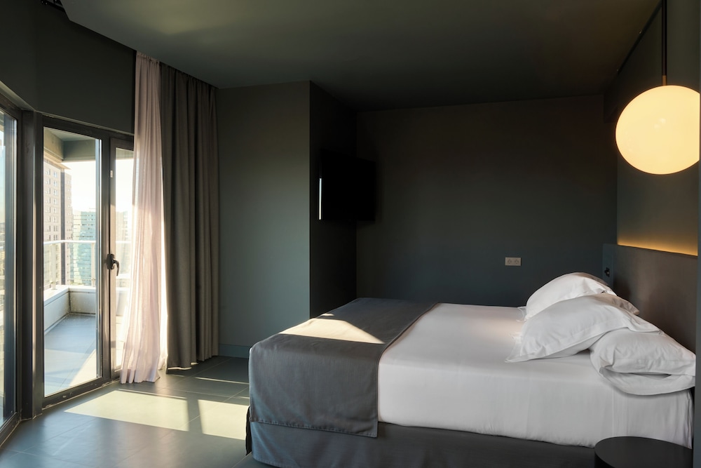 Hotel Barcelona Princess — Hotel rooms in Barcelona, Catalonia