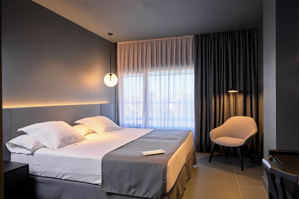 Hotel Barcelona Princess — Hotel rooms in Barcelona, Catalonia