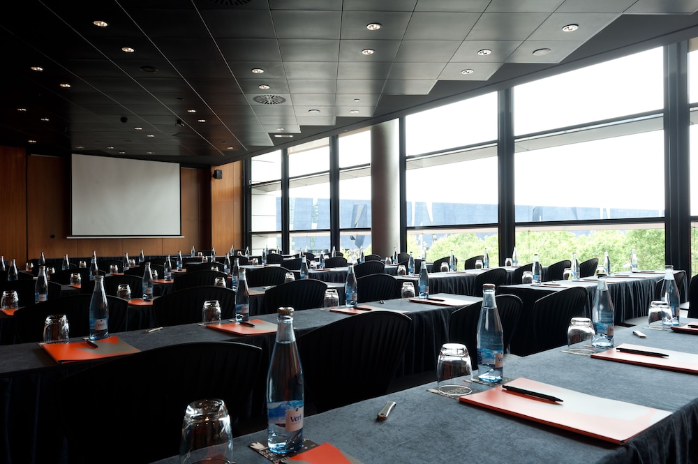 Hotel Barcelona Princess — Hotel building in Barcelona, Catalonia