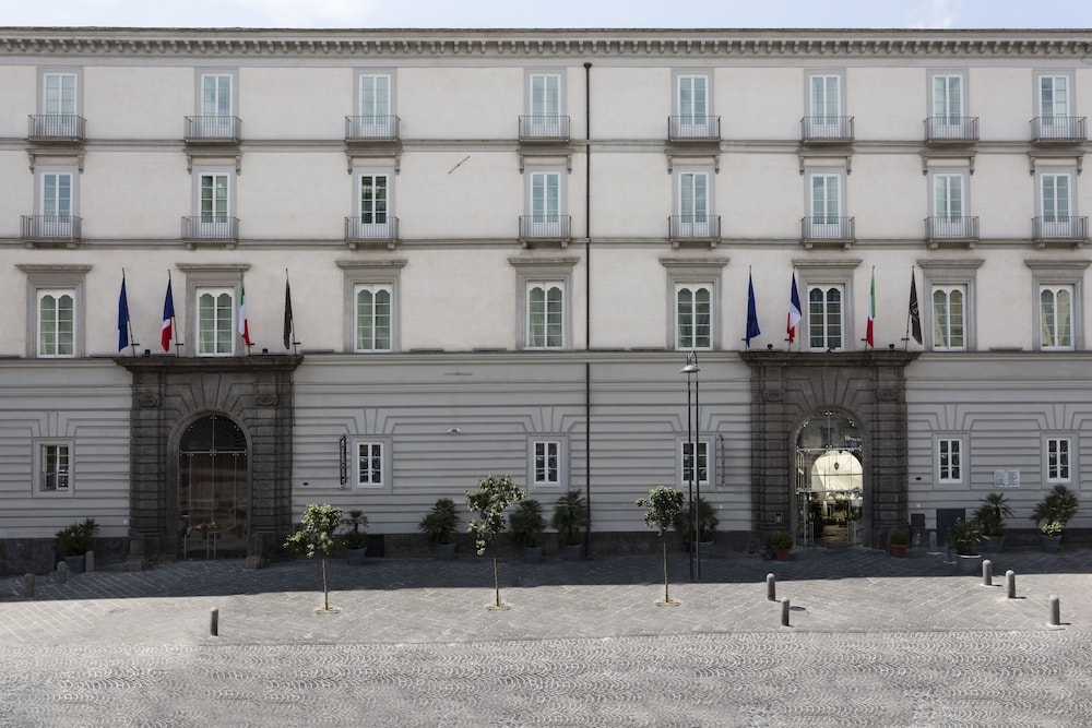Palazzo Caracciolo Naples - zdjęcie 2