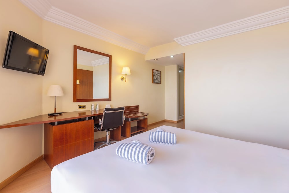 Moon Dreams Portomagno — Hotel rooms in Roquetas de Mar, Andalusia