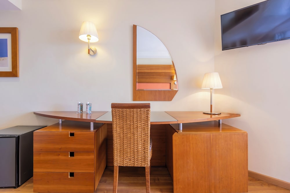 Moon Dreams Portomagno — Hotel rooms in Roquetas de Mar, Andalusia