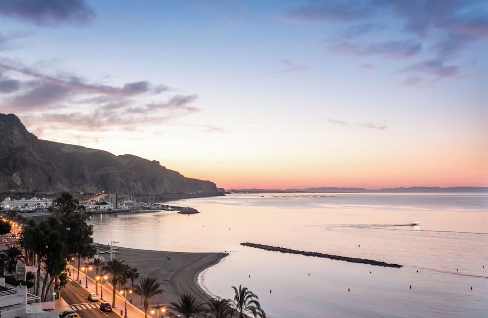 Moon Dreams Portomagno — Beach in Roquetas de Mar, Andalusia