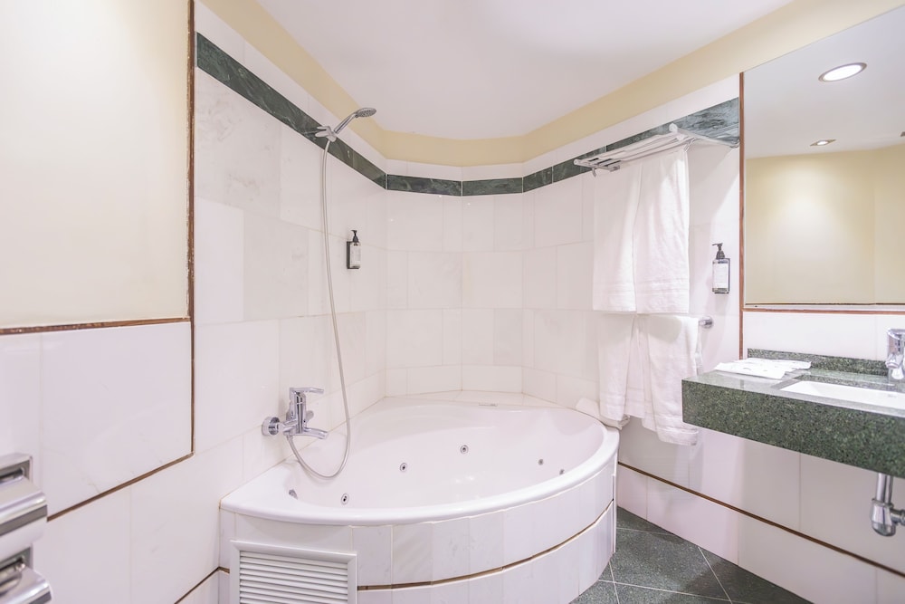 Moon Dreams Portomagno — Hotel rooms in Roquetas de Mar, Andalusia