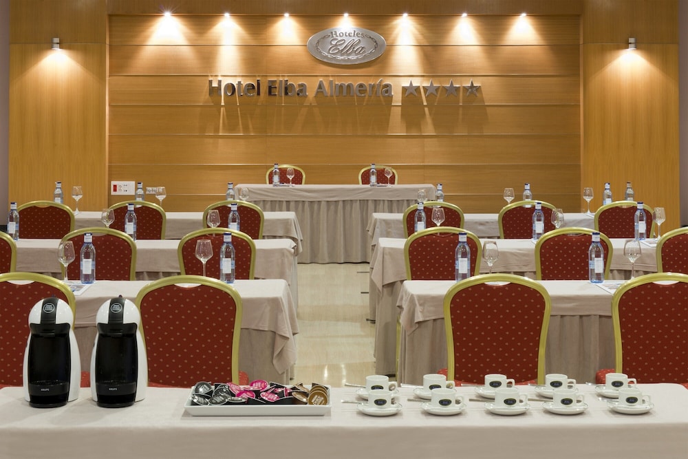 Elba Almería Business & Convention Hotel — Restaurant & bars in Almeria, Andalusia