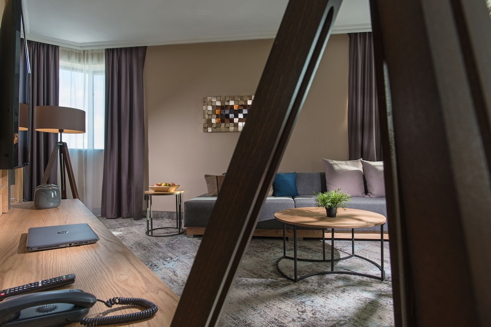 Expo Hotel Sofia — Hotel rooms in Sofia, Sofia (province)