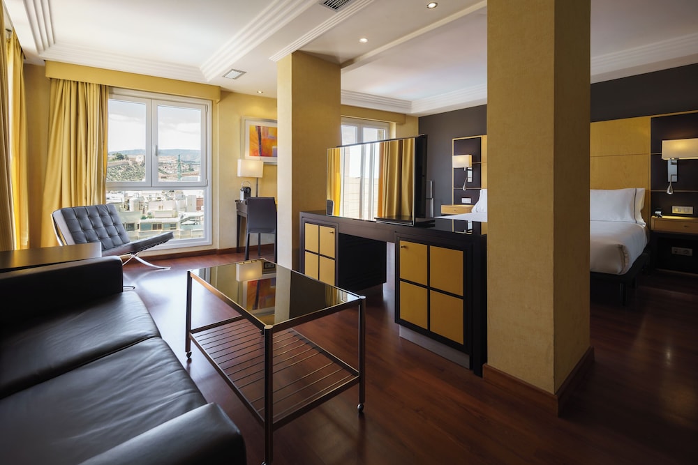 Exe Almería Centro — Hotel rooms in Almeria, Andalusia