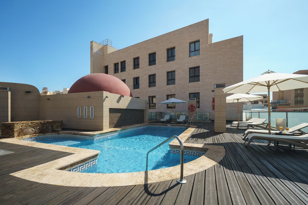 Exe Almería Centro — Swimming pool in Almeria, Andalusia