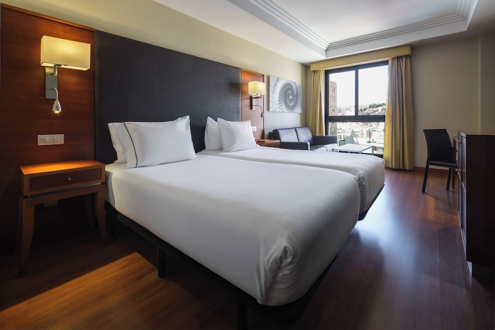 Exe Almería Centro — Hotel rooms in Almeria, Andalusia