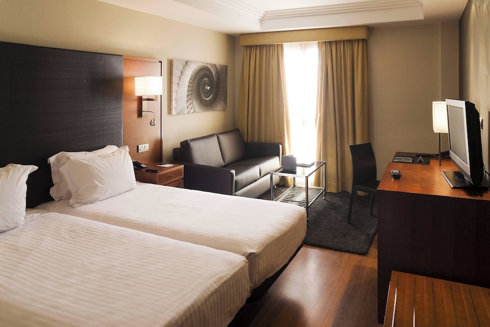 Exe Almería Centro — Hotel rooms in Almeria, Andalusia