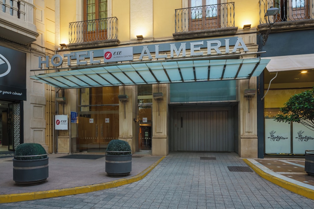 Exe Almería Centro — Hotel building in Almeria, Andalusia