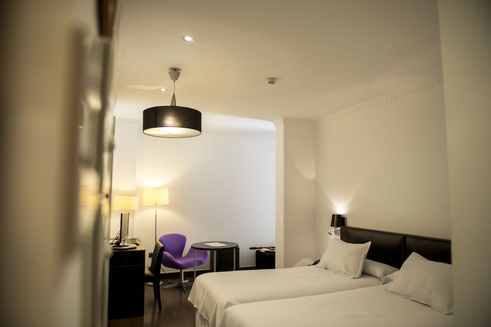 Hotel Catedral Almería — Hotel rooms in Almeria, Andalusia