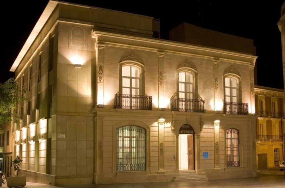 Hotel Catedral Almería — Hotel building in Almeria, Andalusia