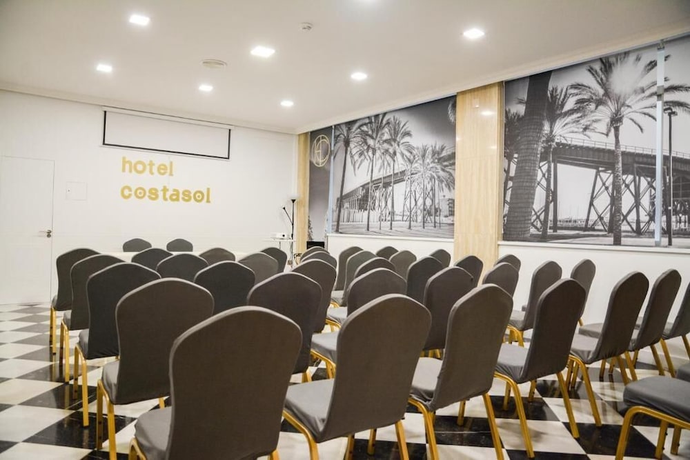 Hotel Costasol — Hotel building in Almeria, Andalusia