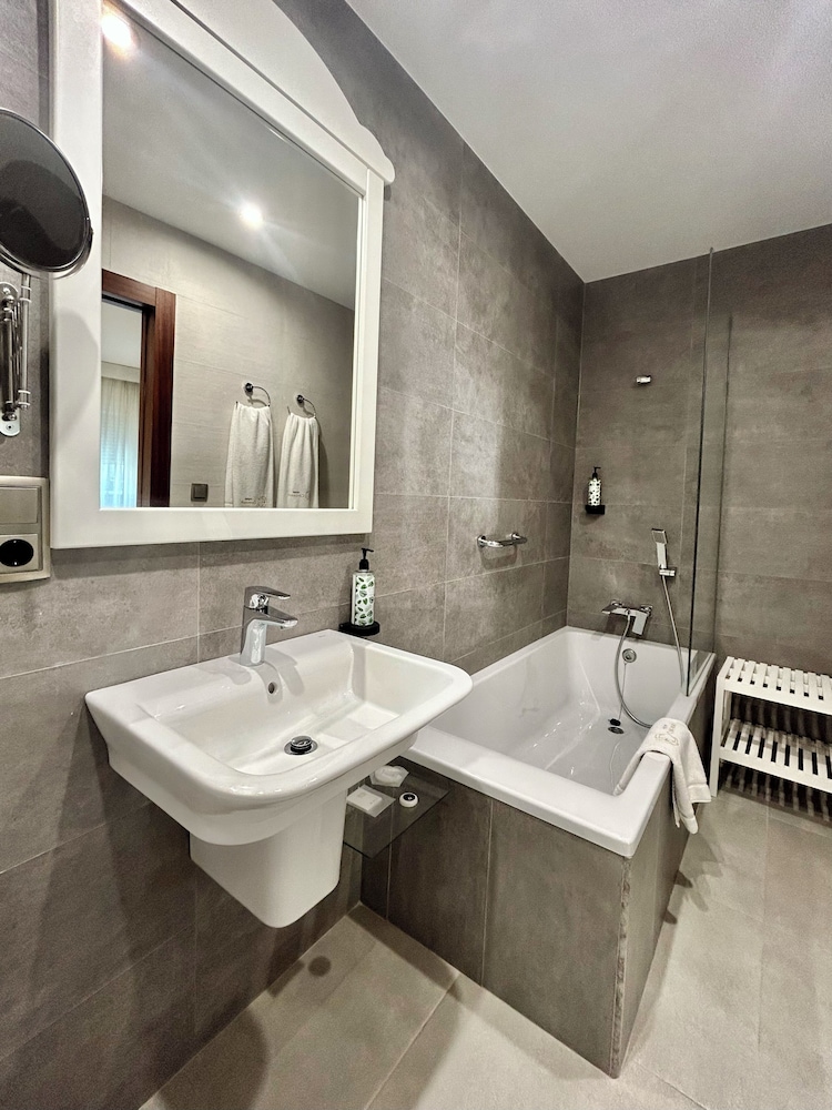 Hotel Costasol — Hotel rooms in Almeria, Andalusia