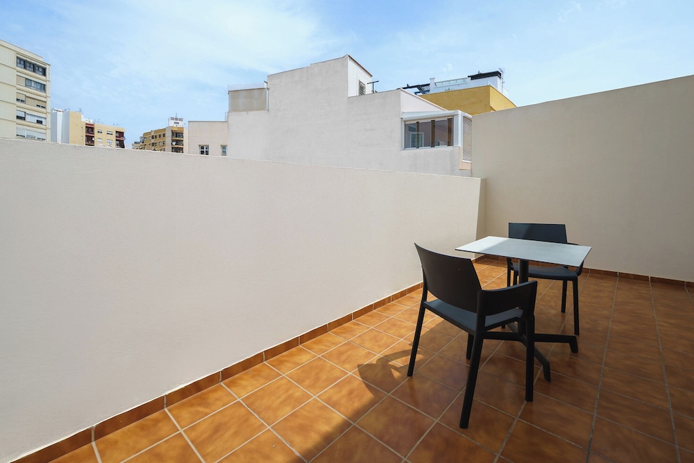 Crisol Almería — Hotel building in Almeria, Andalusia
