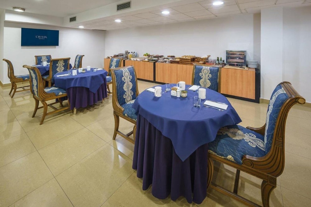 Crisol Almería — Restaurant & bars in Almeria, Andalusia