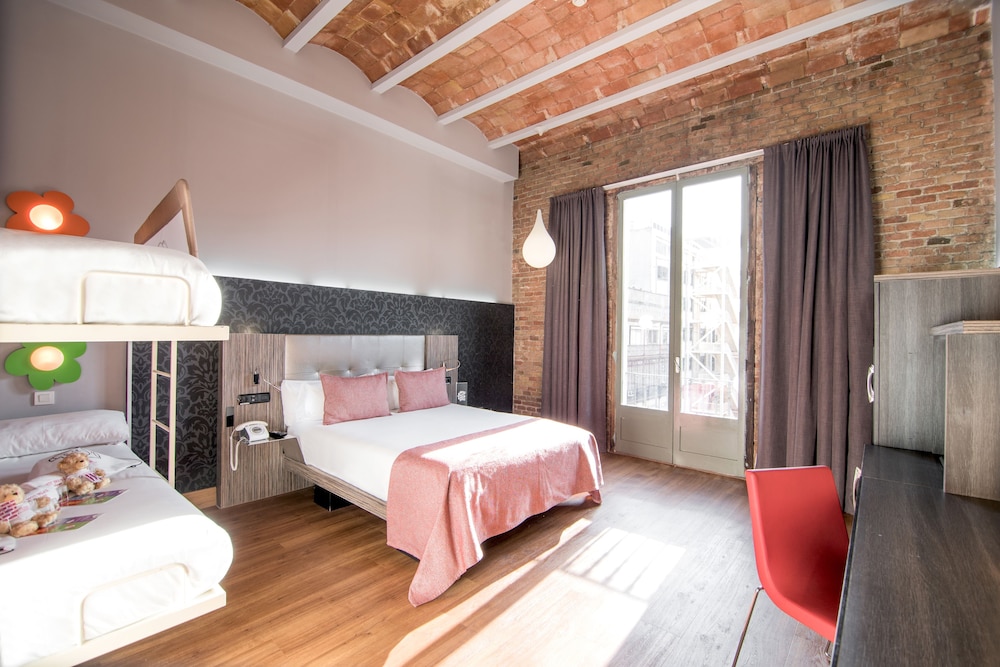 Petit Palace Museum — Hotel rooms in Barcelona, Catalonia