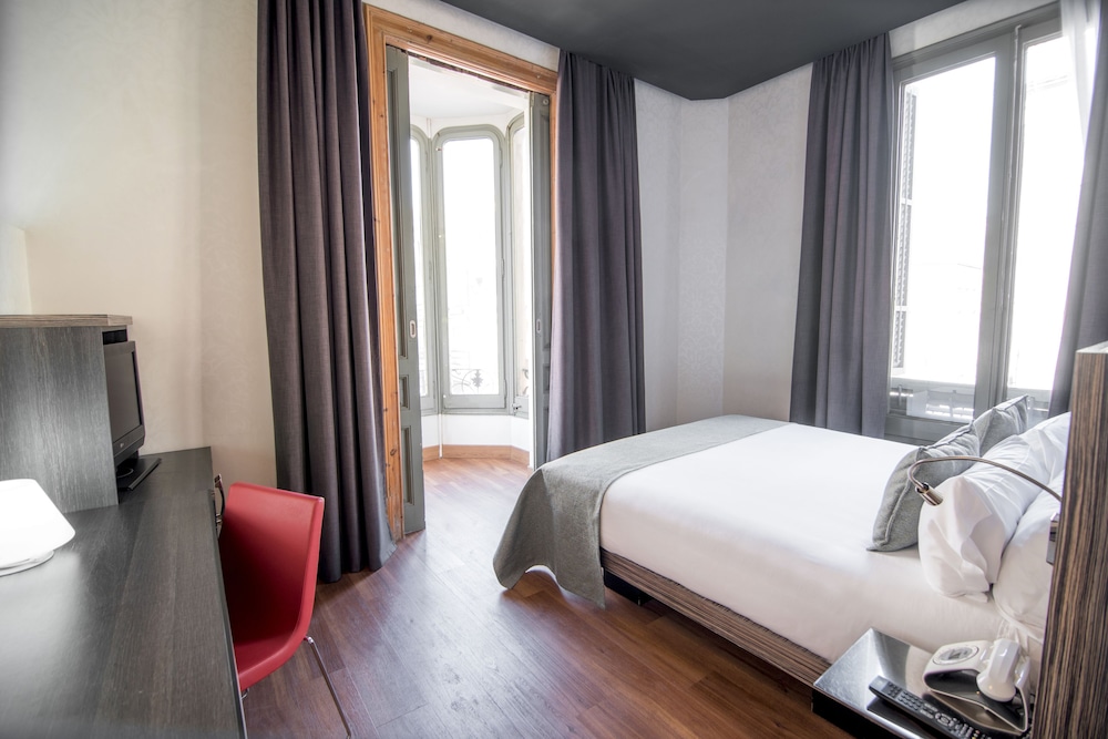 Petit Palace Museum — Hotel rooms in Barcelona, Catalonia