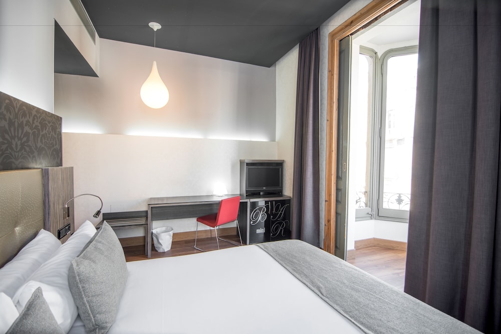 Petit Palace Museum — Hotel rooms in Barcelona, Catalonia