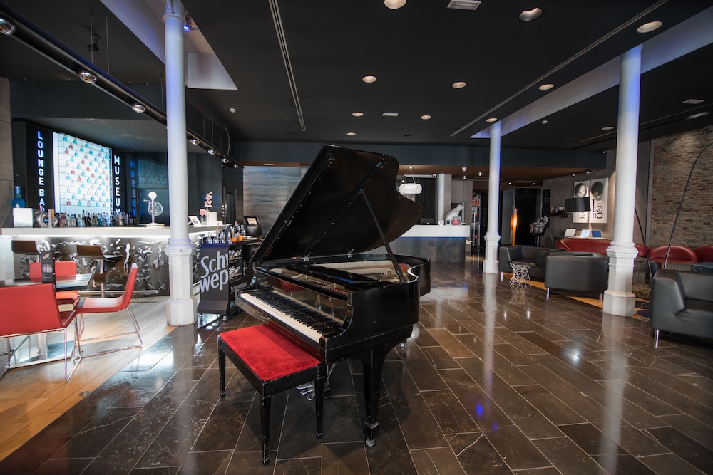 Petit Palace Museum — Restaurant & bars in Barcelona, Catalonia